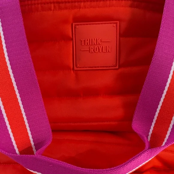 THINK ROYLN Beach Bum Cooler Bag (Maxi) -NWOT-Red Quilted Bag with Pink Straps - Picture 2 of 6